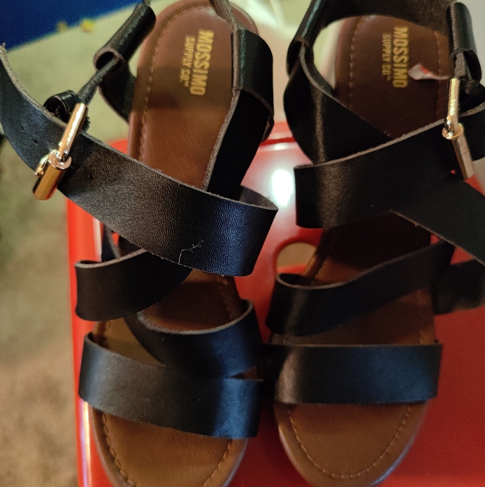 Mossimo Supply CO. Leather and Wood Platform Heels Size 8.5.
